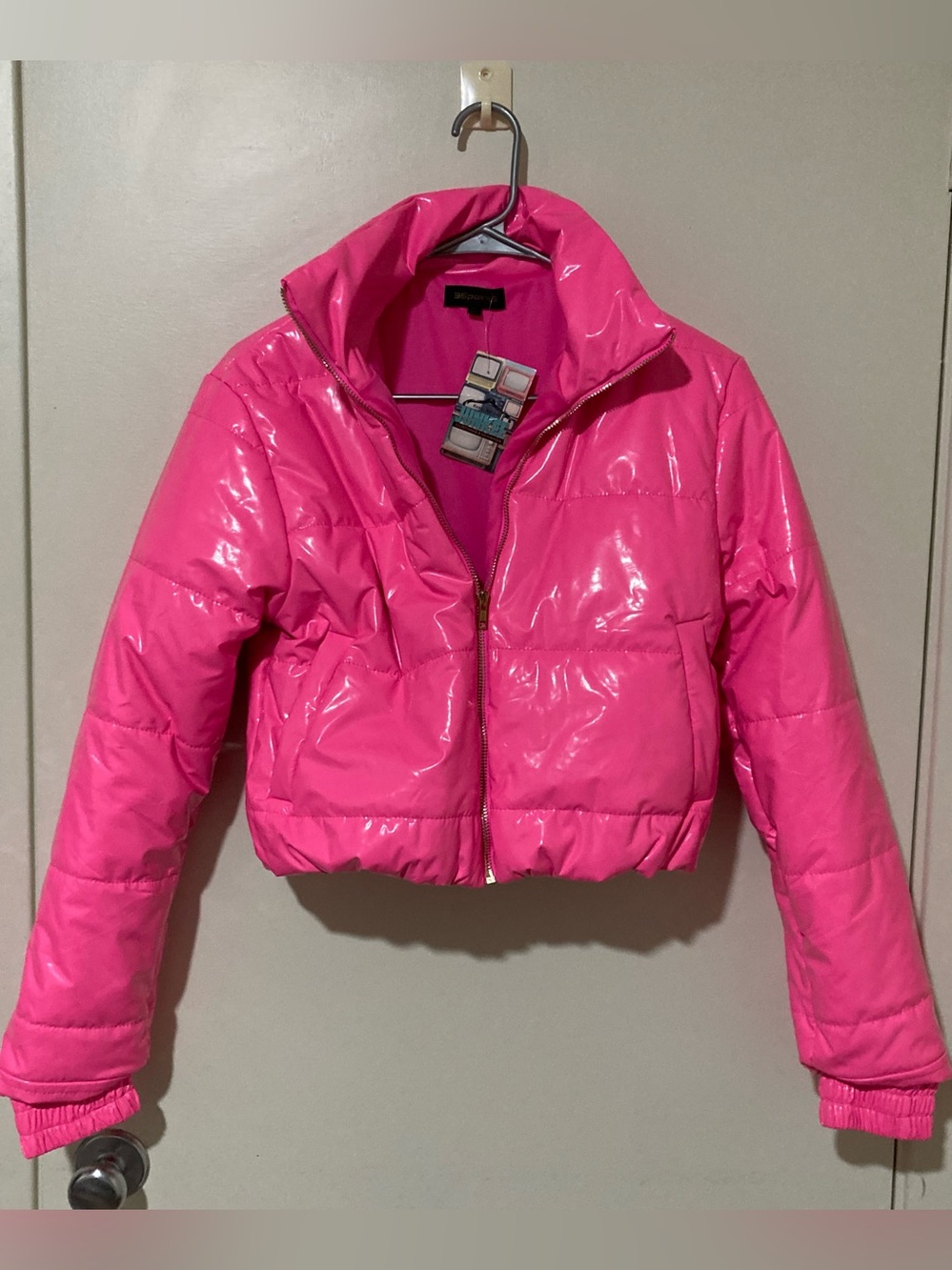 Women's Shiny Puffer Jacket - Hot Pink